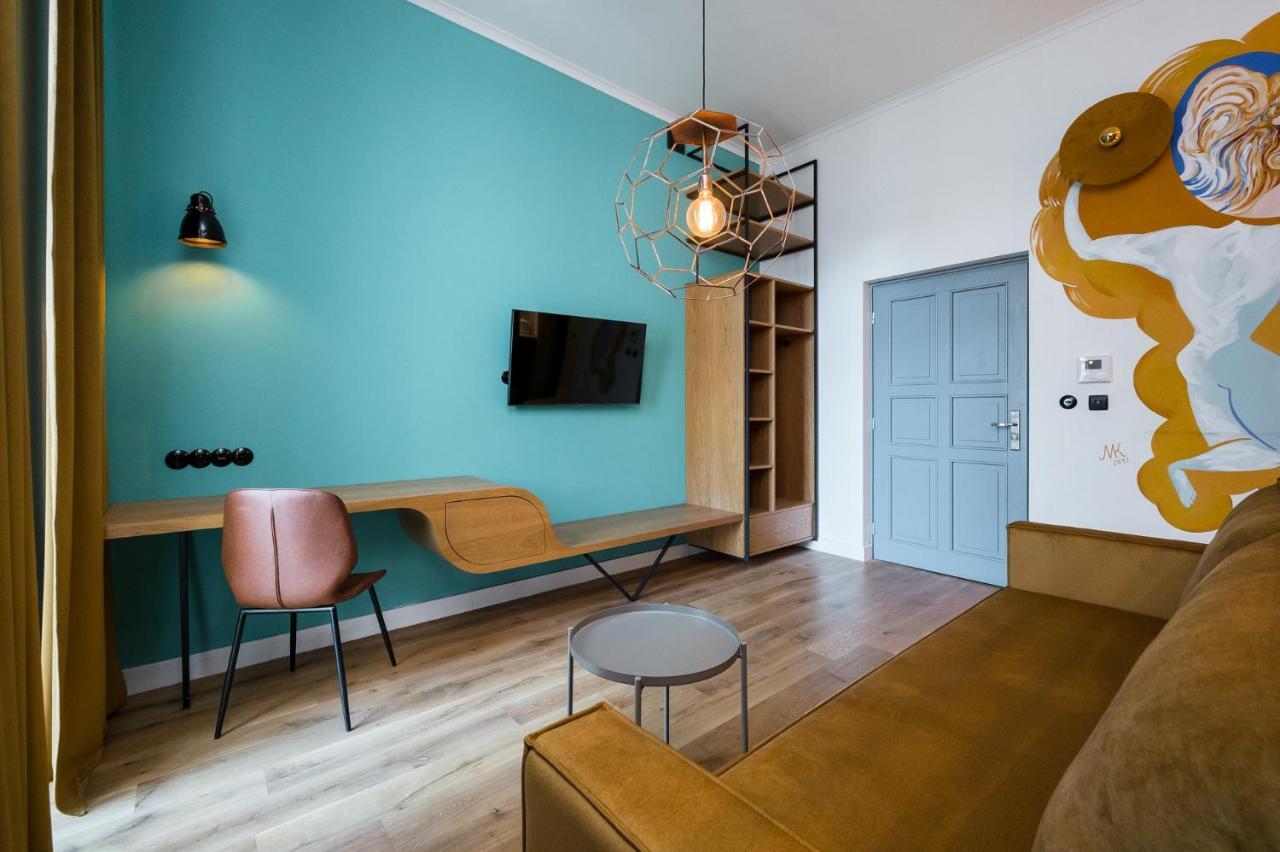 Goldfinger 3-Bed Unique Apartment In The Heart Of Podgorze Krakkó Kültér fotó