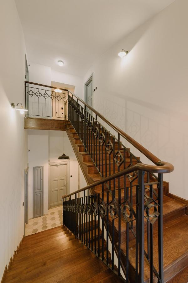 Goldfinger 3-Bed Unique Apartment In The Heart Of Podgorze Krakkó Kültér fotó