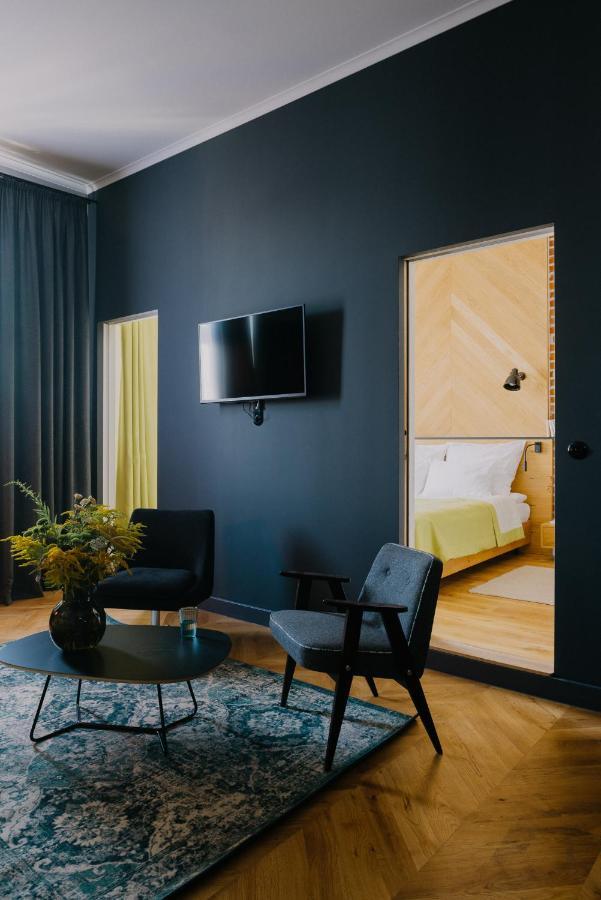 Goldfinger 3-Bed Unique Apartment In The Heart Of Podgorze Krakkó Kültér fotó